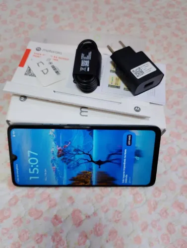 Moto G06