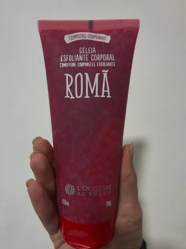 Creme esfoliante loccitane romã novo