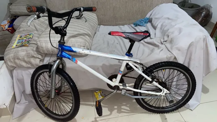 Bicicleta Caloi Cross freestyle