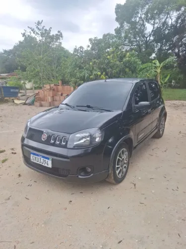 Fiat Uno Sporting 1.4 EVO Fire Flex 8V 4P 2012