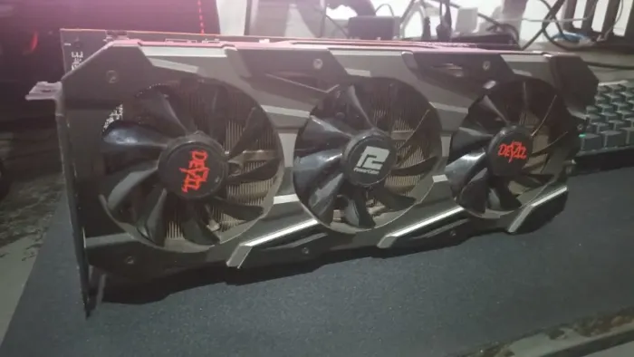 AMD Radeon RX 5700 8GB Red Devil