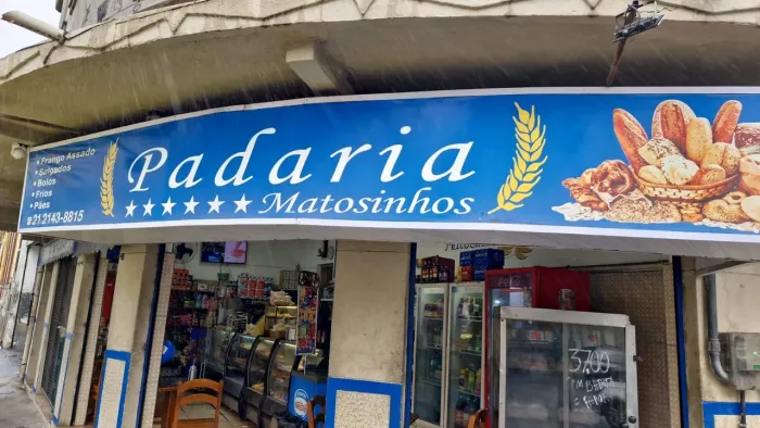 Contrata-se balconistas