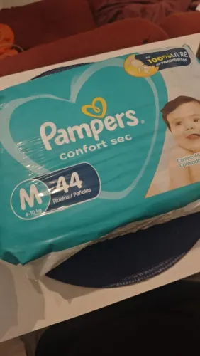 Fralda Pampers 