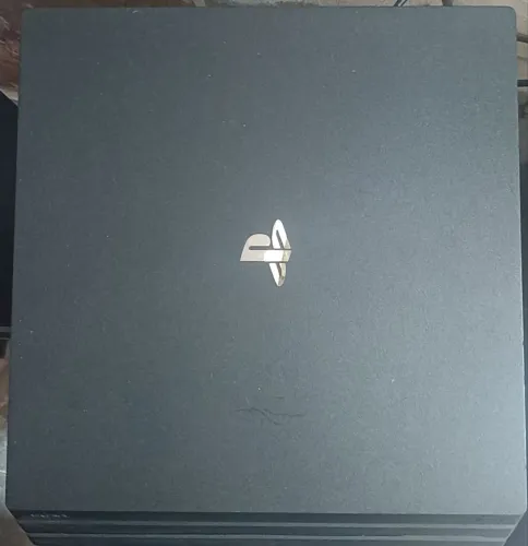 Playstation 4 Pro (PS4 PRO)
