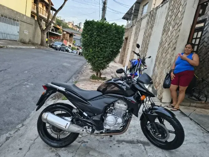 HONDA CB 300R 2013 AC TROCA