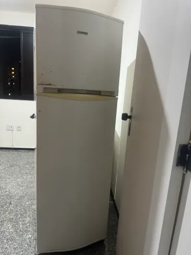 Vendo geladeira
