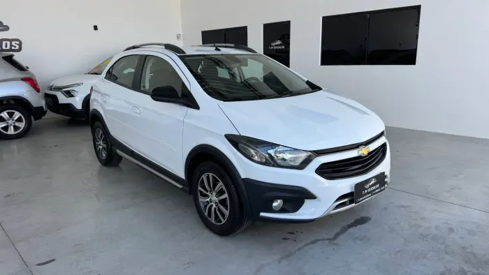 Chevrolet Onix Activ 1.4 8V Flex Aut. 4P 2018