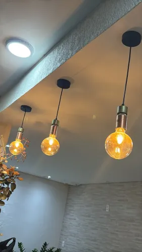 Kit 3 Luminárias Pendentes Retrô Pretas e Bronze + 3 Lâmpadas Filamento LED Globo (Usadas)
