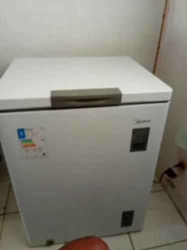 Freezer horizontal