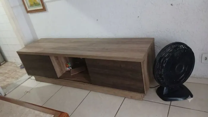 RACK COM PORTAS DE CORRER