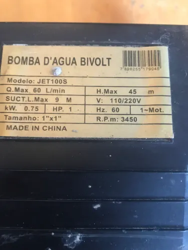 Bomba auto aspirante 1CV