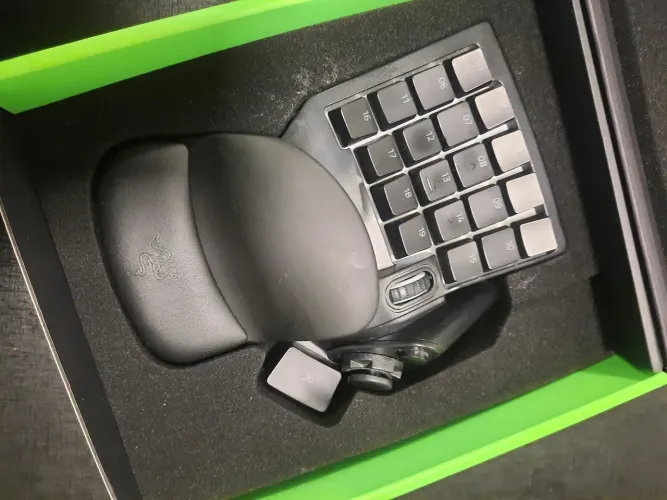 Teclado Tartarus v2 Razer