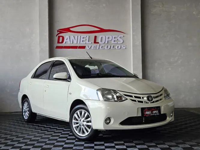 Toyota Etios XS Sedan 1.5 Flex 16V 4P Aut. 2017