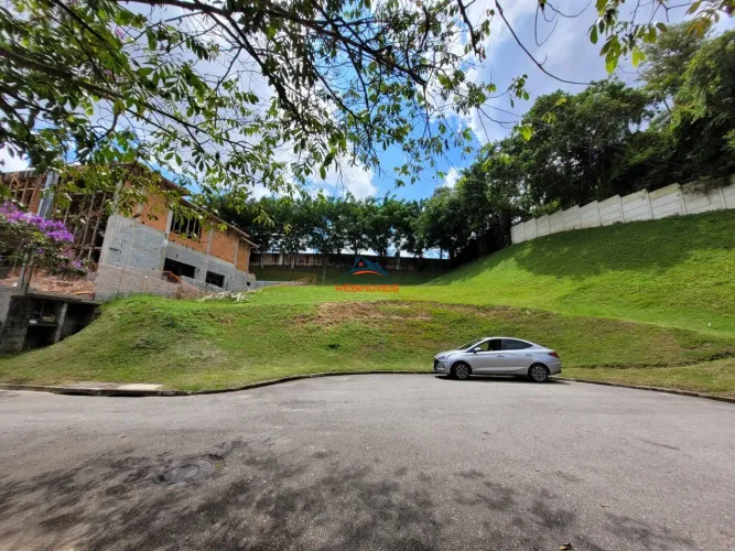 Terreno em Condomínio de Luxo em Cotia-SP, Bairro Pitas, 500m² de Área - Oportunidade Únic