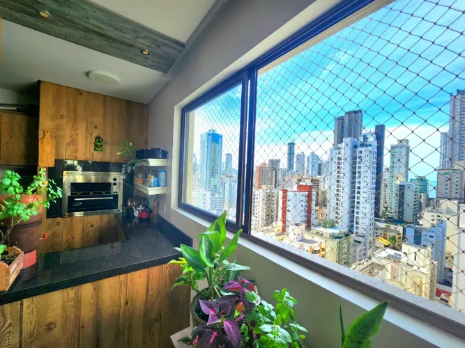 Cobertura para venda em Centro com 3 quartos, sendo 3 suítes, 188,230m²