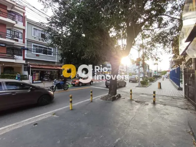 Loja : / Comercial / Vila Valqueire