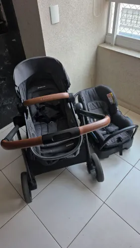 Carrinho de Bebê com Bebê Conforto Reversível Maxi-Cosi Anna³ Trio 0 até 22kg