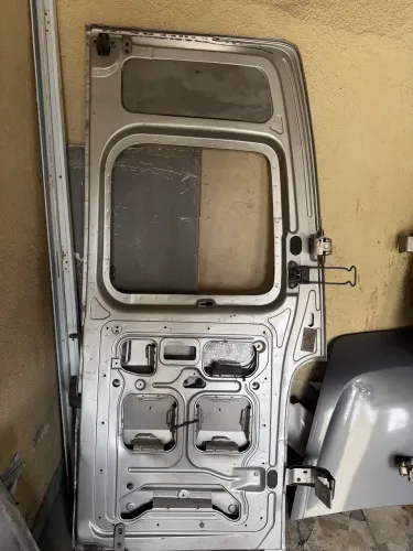 Porta traseira Renault master 2003-2013 lado direito + esquerdo 