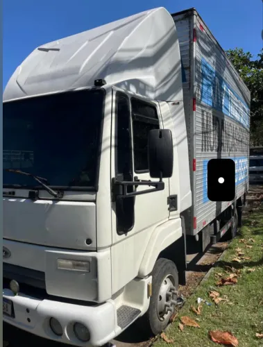 FORD CARGO 712