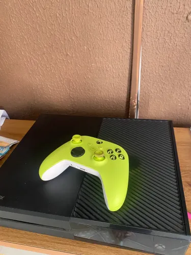 Xbox one FAT + Controle