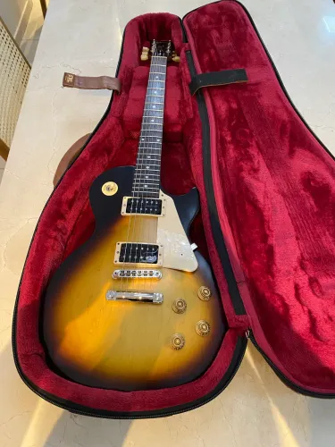 Gibson SG Tribute
