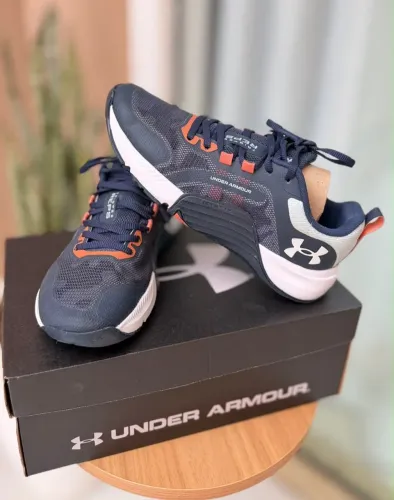 Tênis under armour no reps Seminovo