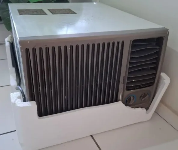 AR CONDICIONADO 7.500 BTUS