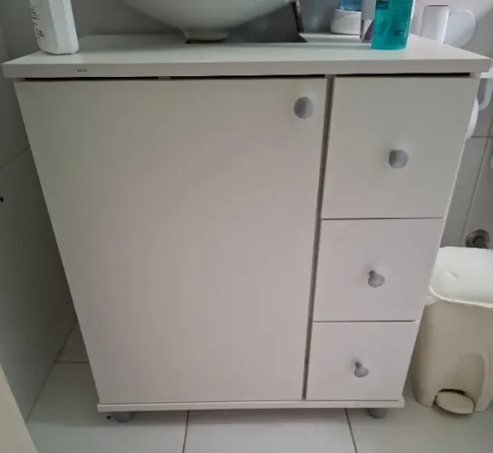 Armário de banheiro Dover 1 porta e 3 gavetas