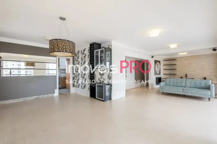 Lindo Apartmento no Brooklin com 200m2