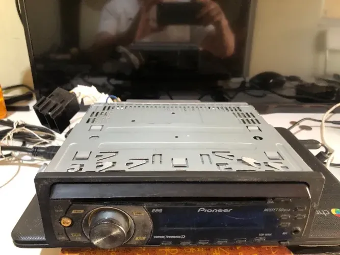 Auto rádio Pioner DHE-1080E/XF/BR