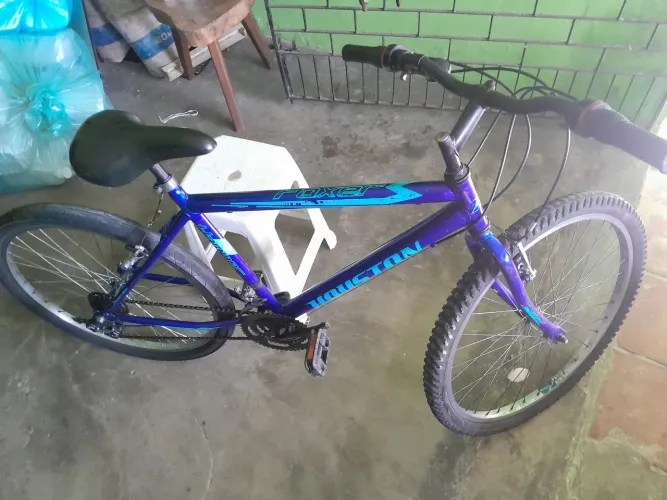 Vendendo pq filho quer uma de aro 29 mas a bike está perfeita e com aro traseiro inox