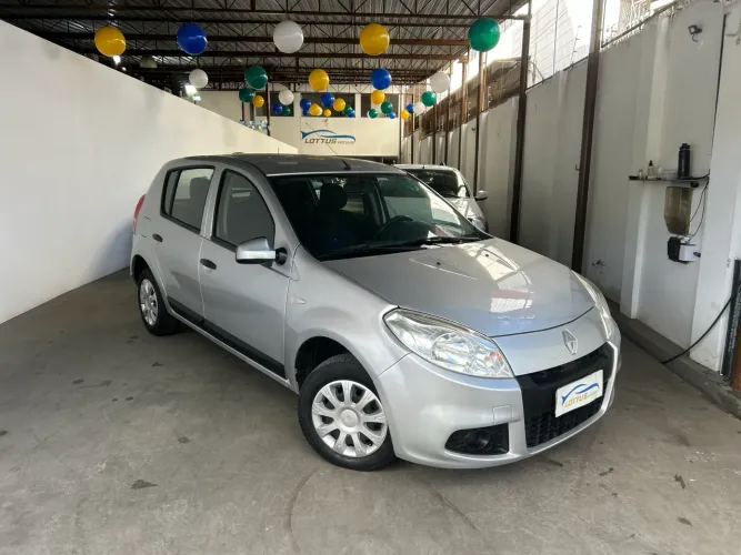 Renault Sandero Expression Hi-flex 1.0 16V 5P 2012