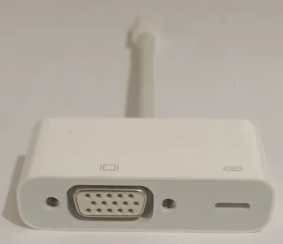 ADAPTADOR APPLE DE LIGHTNING PARA VGA A1439 BRANCO