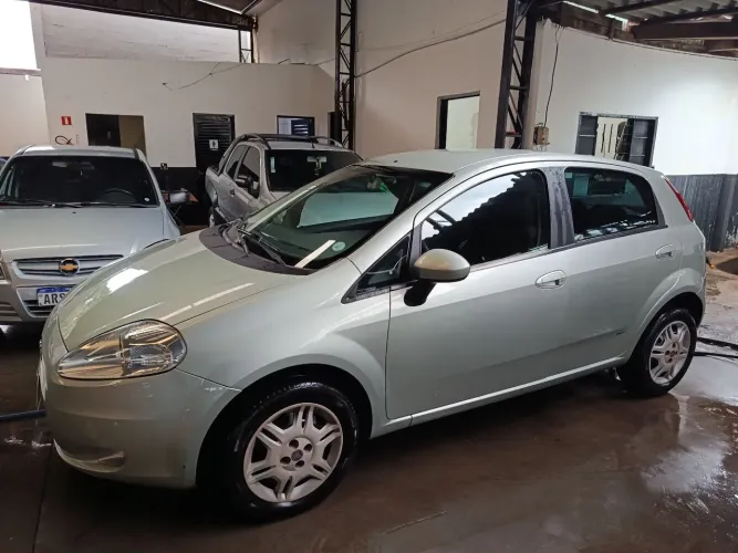 Fiat Punto ELX 1.4 Fire Flex 8V 5P 2008