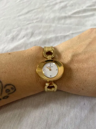 Vendo lindo relógio, marca Monte Carlo, feminino