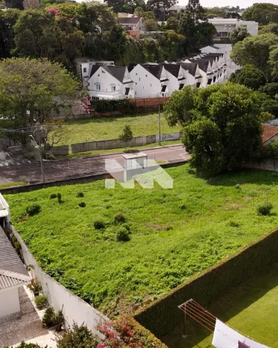 Excelente terreno ZR2 no São Lourenço com 1.390m²