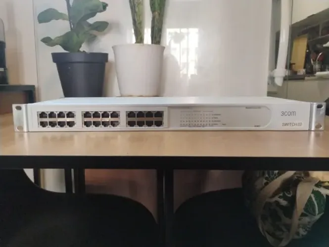 Switch 3com Baseline 2024 24p 10/100mbps - 3c16471
