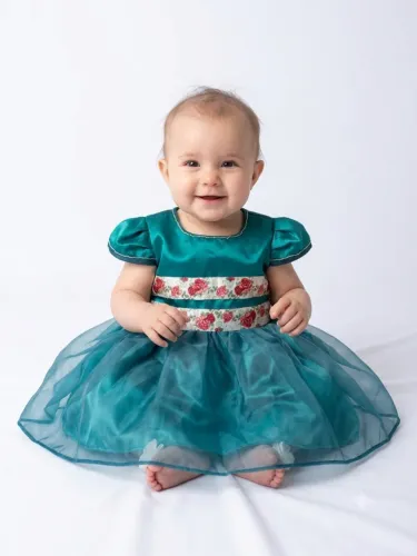 Vestidinho verde e floral bebê