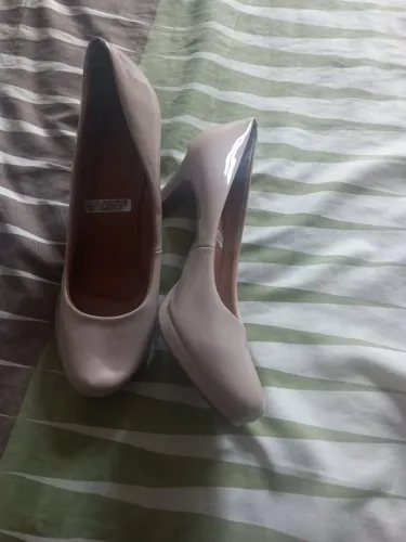 Desapego de calçados femininos - 2 pares - R$ 50,00