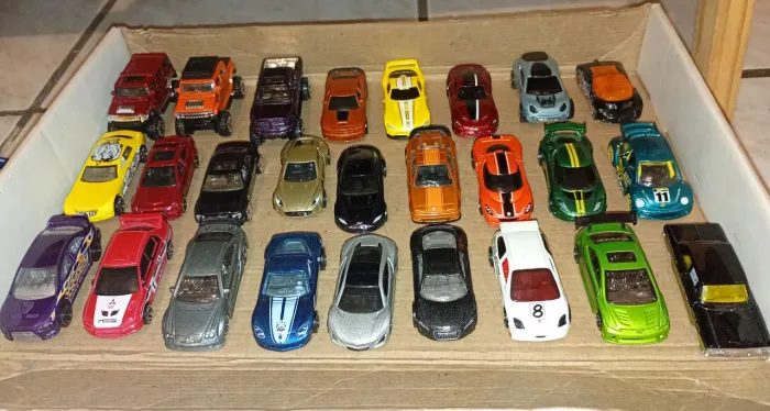 Coleção de carrinhos Hotwheels 
