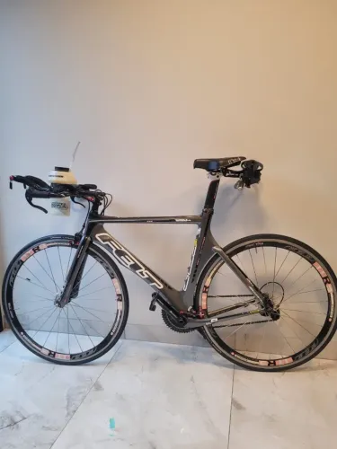 Bicicleta Contra RelógioTT