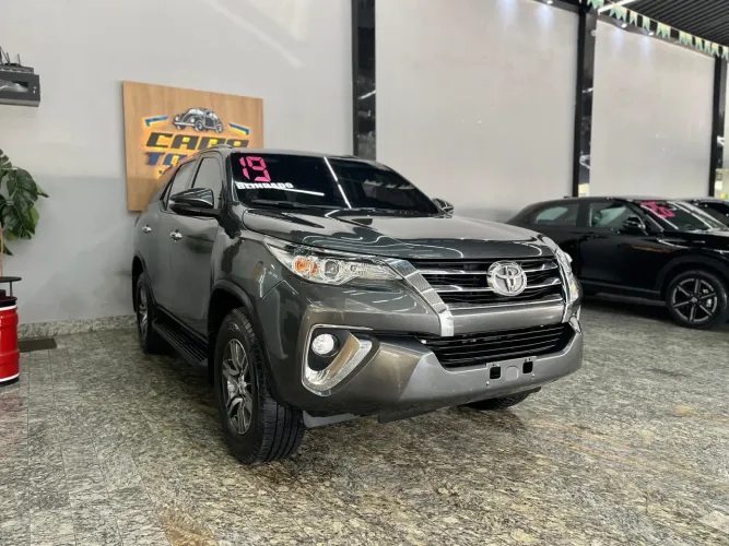 Toyota Hilux SW4 SRV 4X2 2.7 Flex 16V Aut. 2019