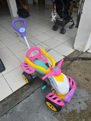 TRICICLO INFANTIL EM ATÉ 12 X COM JUROS DA MAQUINA
