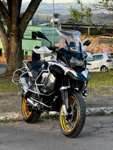 BMW R1250 GS ADVENTURE PREMIUM TROPHY 2024.