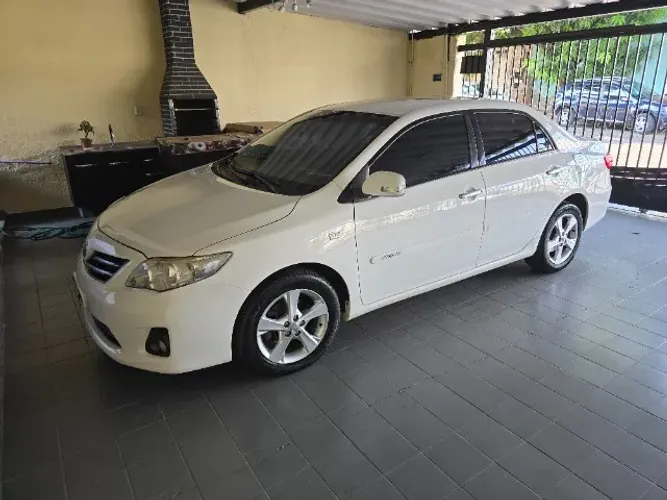 Toyota Corolla XEI 2.0 Flex 16V Aut. 2013