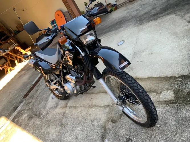 Vendo moto Yamaha XT600e. Linda! Oportunidade!