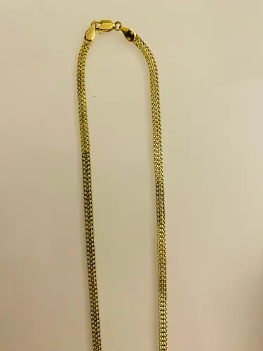 Corrente modelo lacraia com pingente banhada a ouro 18k