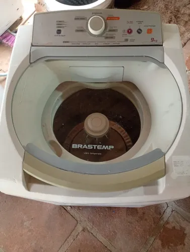 Máquina e Brastemp 9 KG 127v 3 meses de garantia 