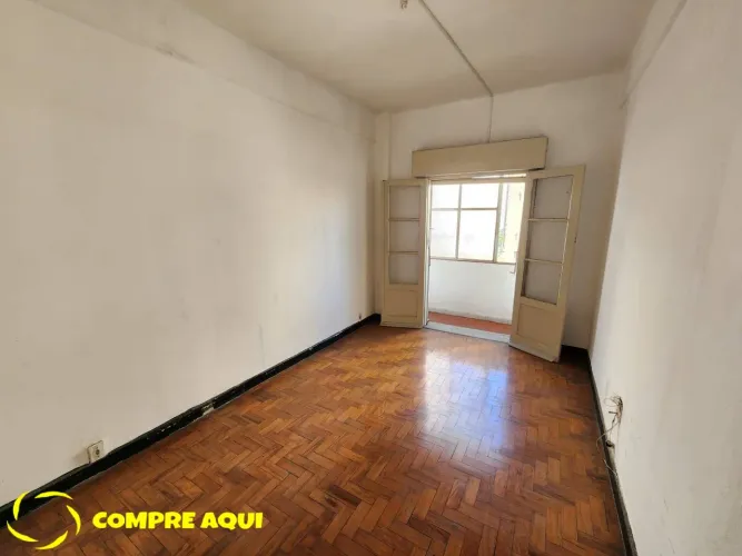 Santa Cecília 1 dormitório com sacada 45 Metros SP