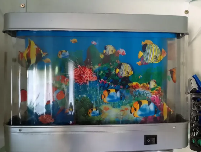 Iluminaria em forma de aquário